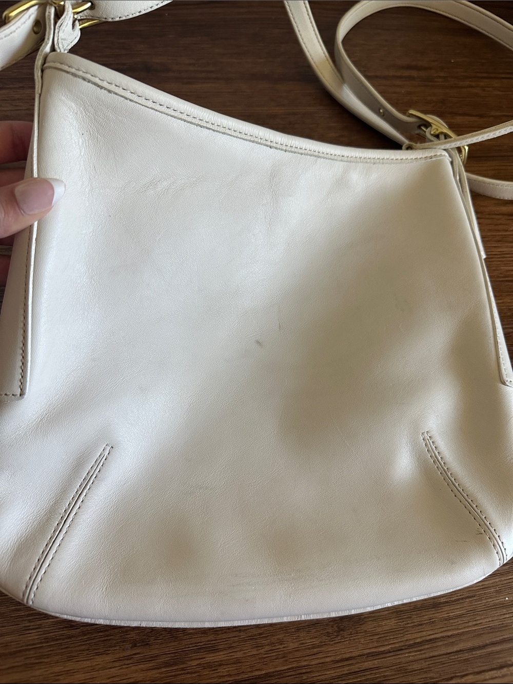 Vintage Coach Court White Smooth Leather Crossbody Shoulder Bag #9204 - Picture 8 of 9
